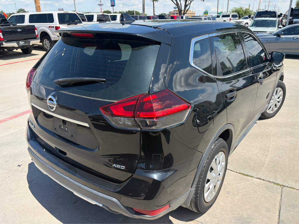 Used 2019 Nissan Rogue S SUV