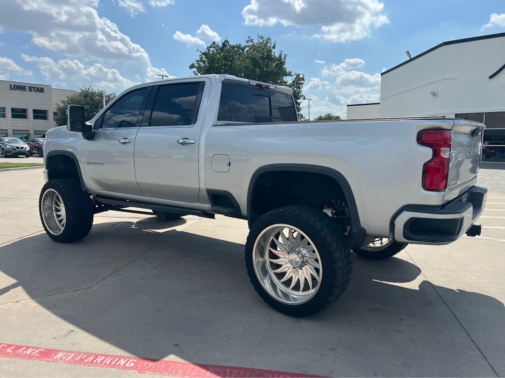 Used 2020 Chevrolet Silverado 2500HD High Country 4WD Crew Cab 159 4WD Crew Cab 159