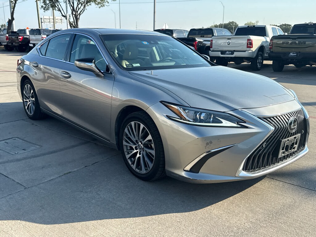 Used 2019 Lexus ES 350 Sedan