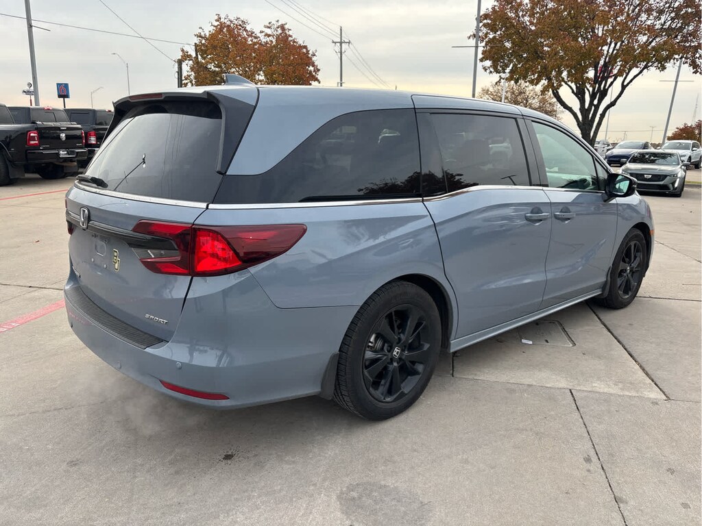 Used 2023 Honda Odyssey Sport Van