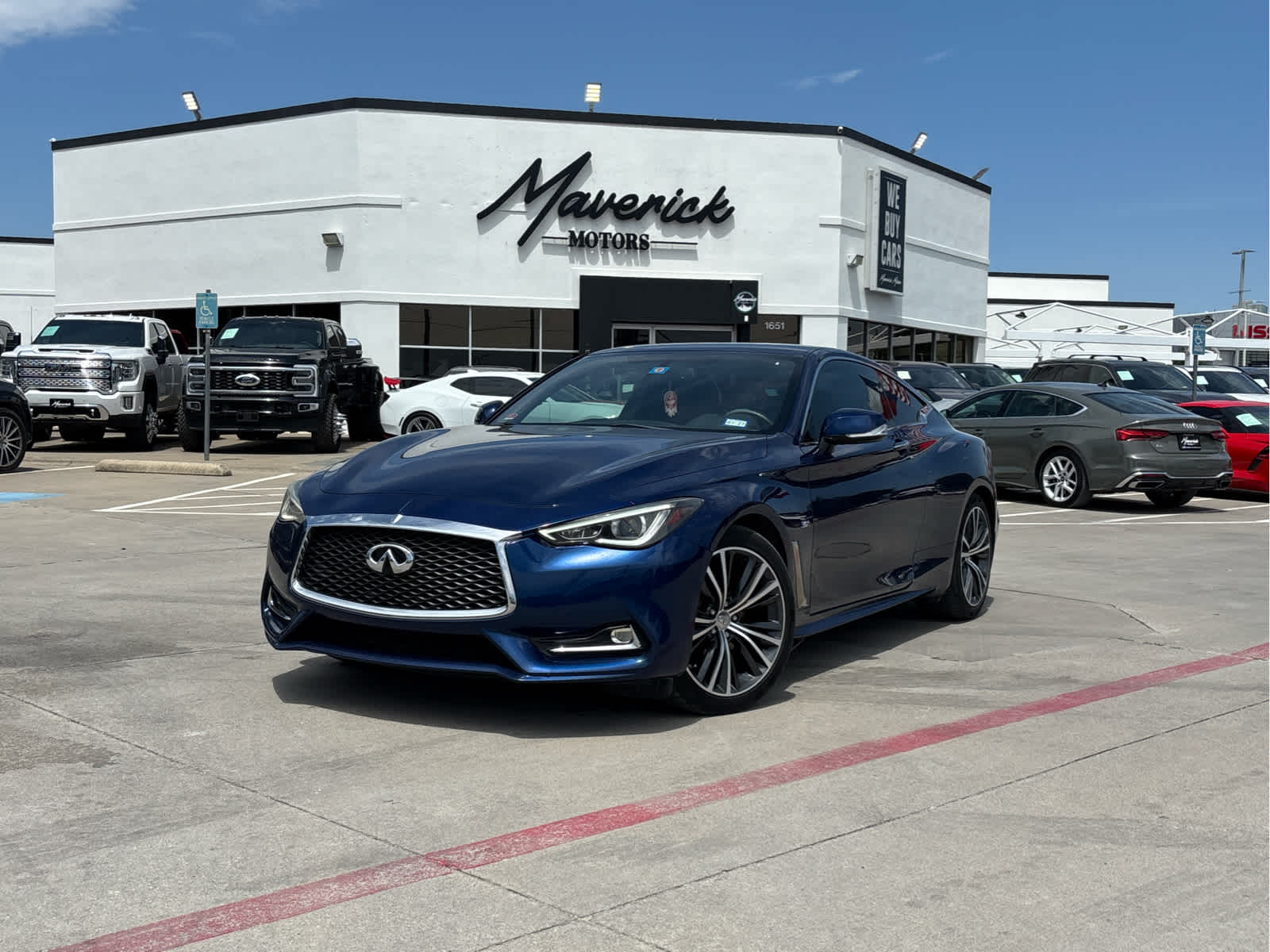 2017 INFINITI Q60's photo