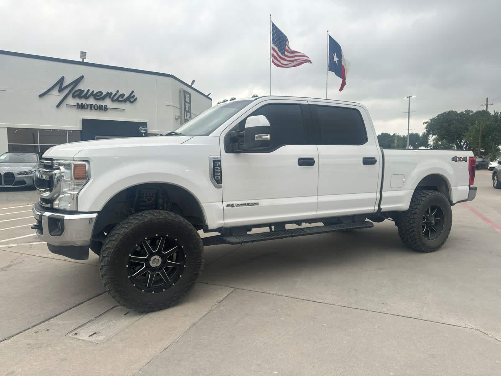2020 Ford F-250 XLT 4x4 Crew Cab 6-3/4' Box's photo