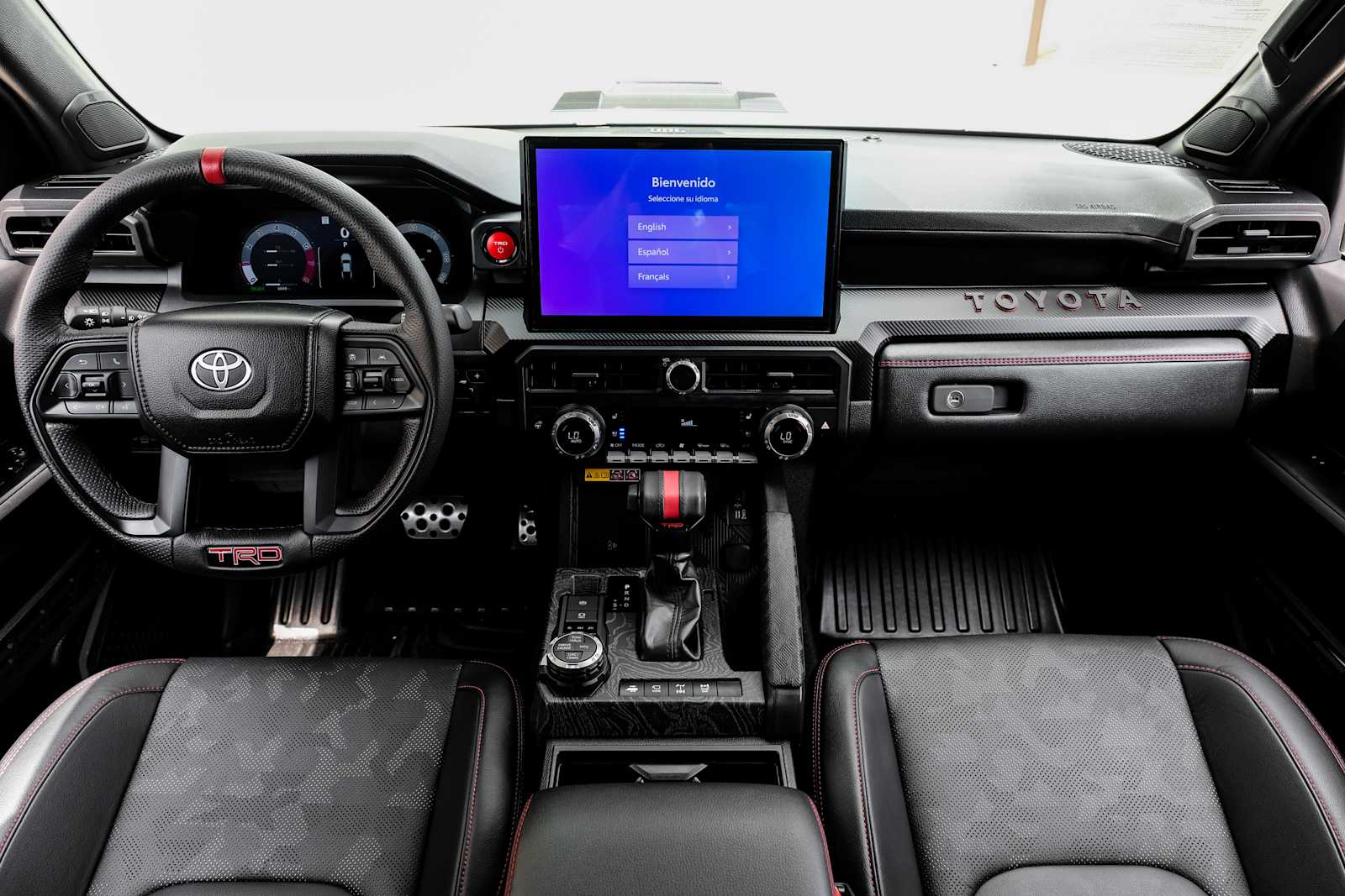 2025 Toyota Tacoma TRD Pro - Photo 17
