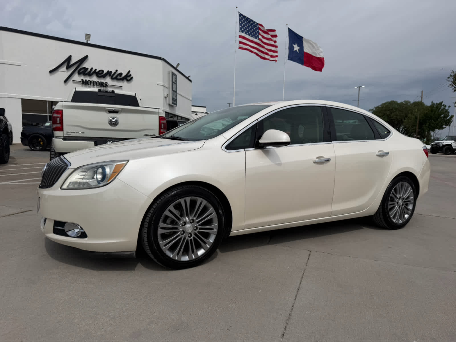 2013 Buick Verano Leather Group 1SL's photo