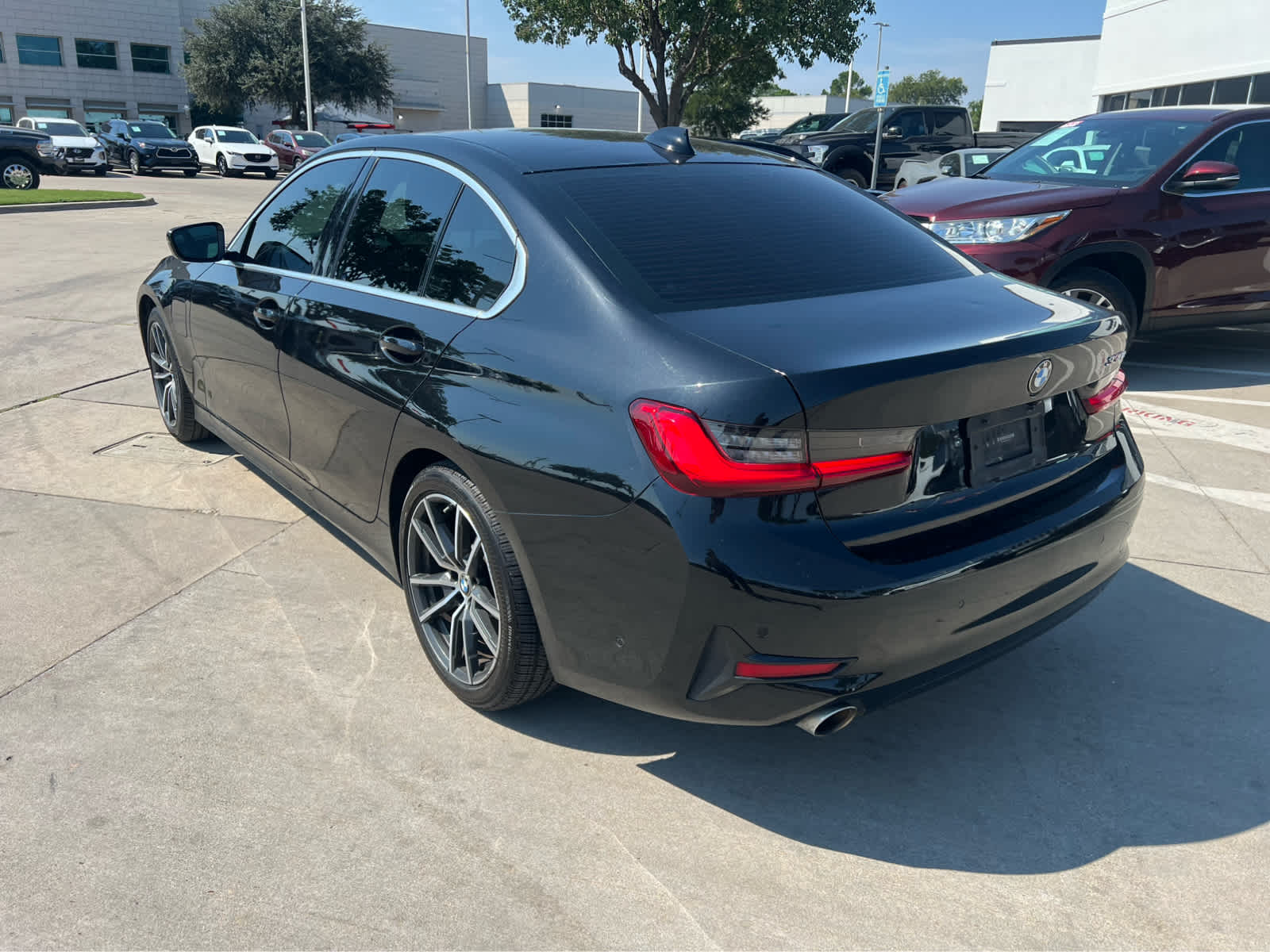 2021 Bmw 330e 3-Series photo 2