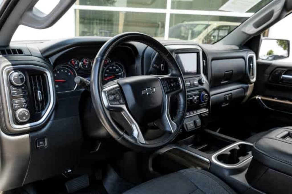 Used 2021 Chevrolet Silverado 1500 LT Trail Boss 4WD Crew Cab 157 Truck
