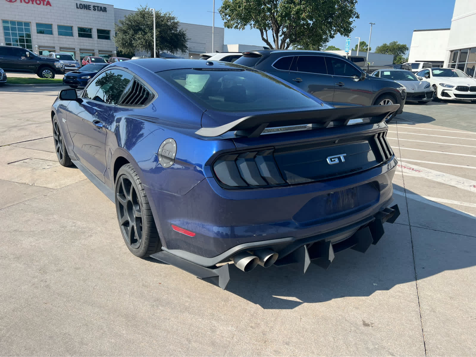 2018 Ford Mustang GT photo 2