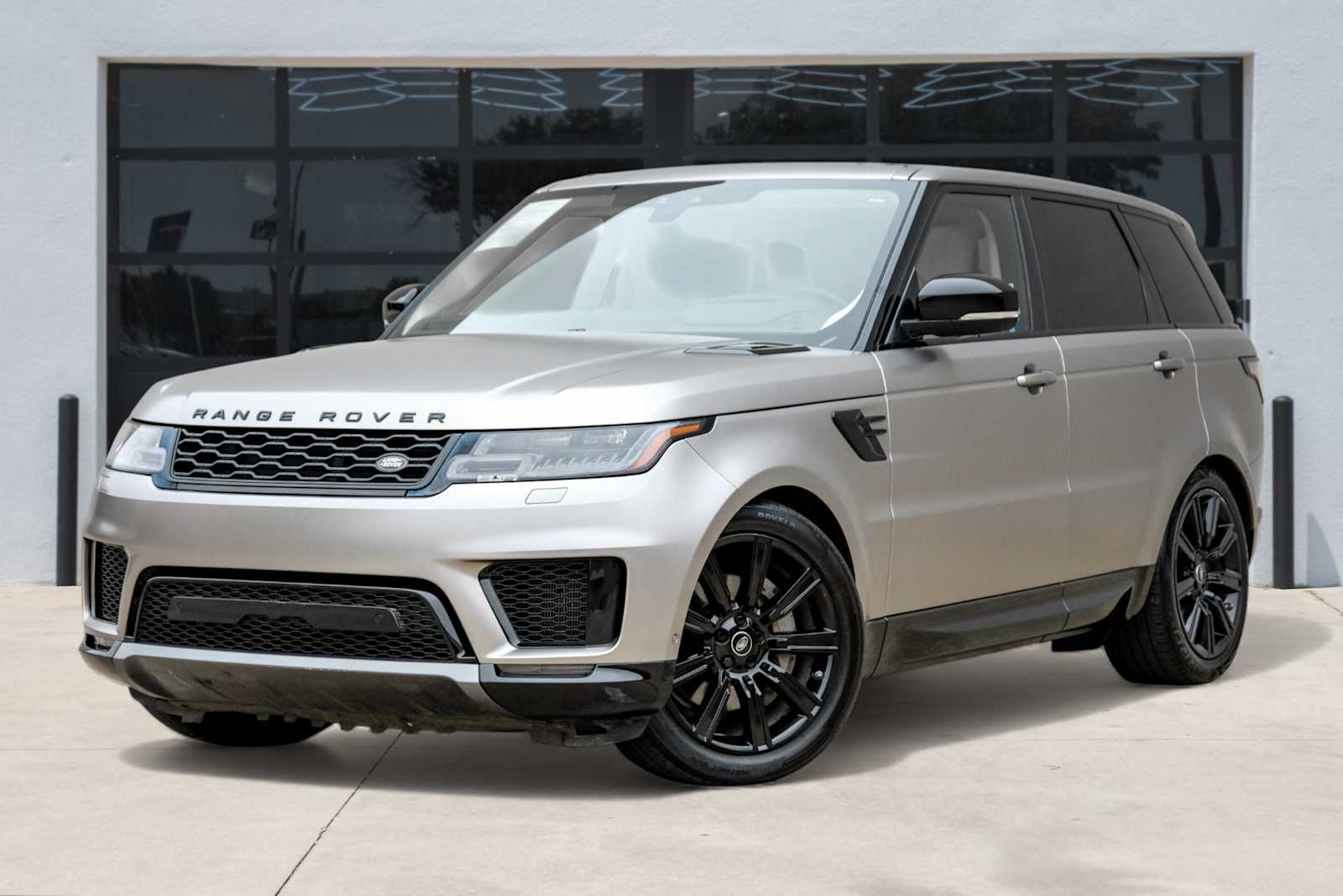 2021 Land Rover Range Rover Sport HSE Silver Edition's photo