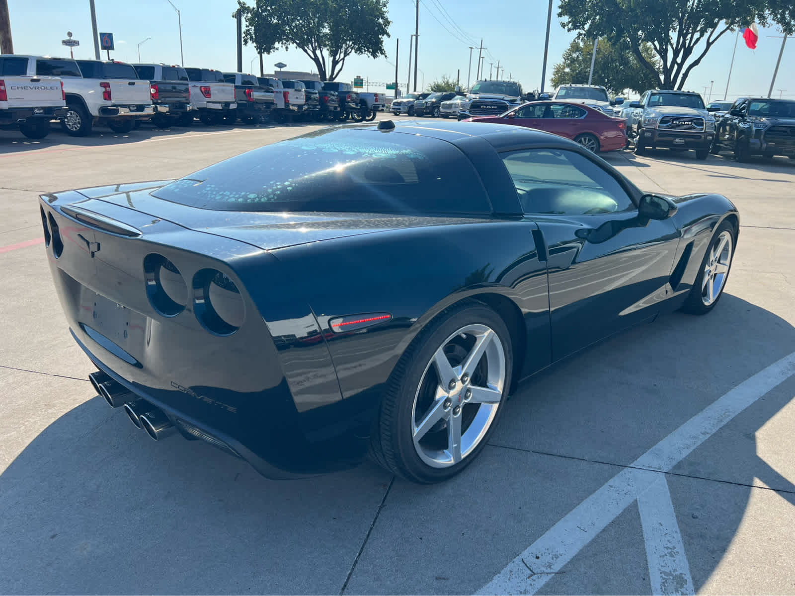 2005 Chevrolet Corvette photo 3