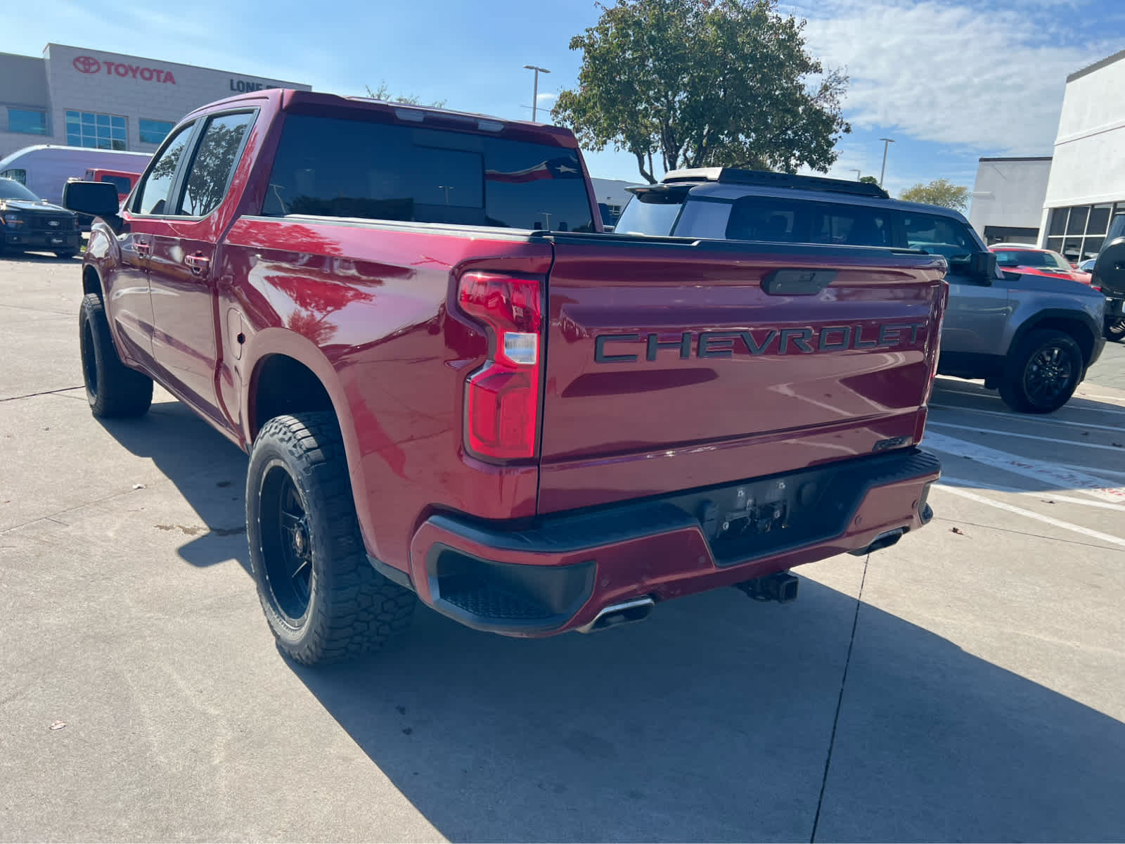 2021 Chevrolet Silverado 1500 RST photo 2
