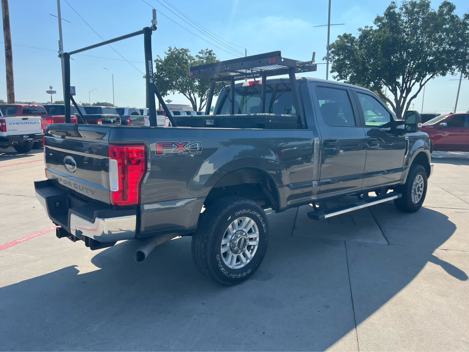 2019 Ford F-250 XL photo 2