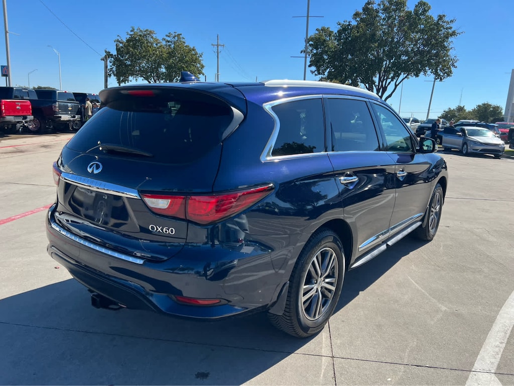Used 2017 INFINITI QX60 SUV