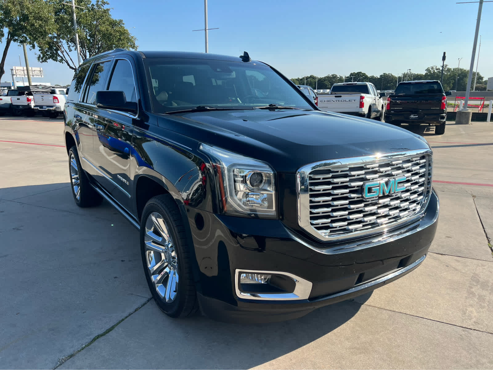 2020 Gmc Yukon Denali photo 4