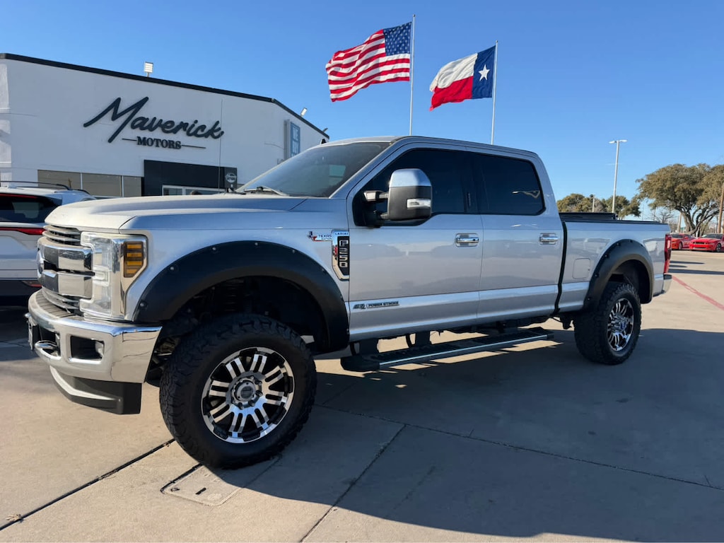 Used 2019 Ford Super Duty F-250 SRW Lariat 4WD Crew Cab 6.75 Box Truck