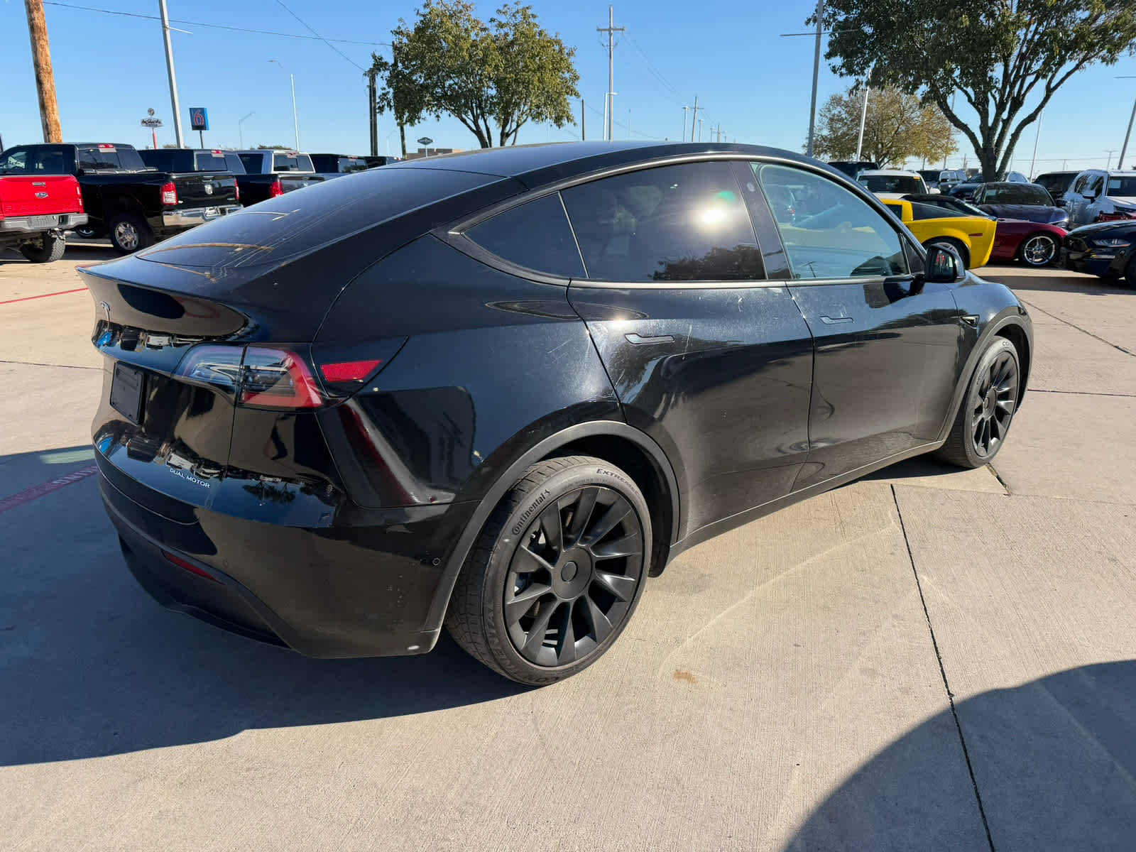 2021 Tesla Model Y Long Range photo 3