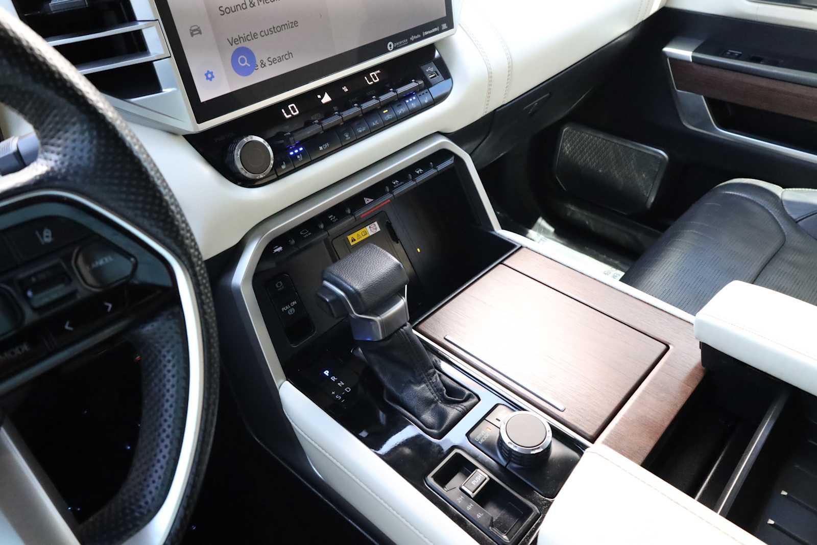 2022 Toyota Tundra Capstone - Photo 21