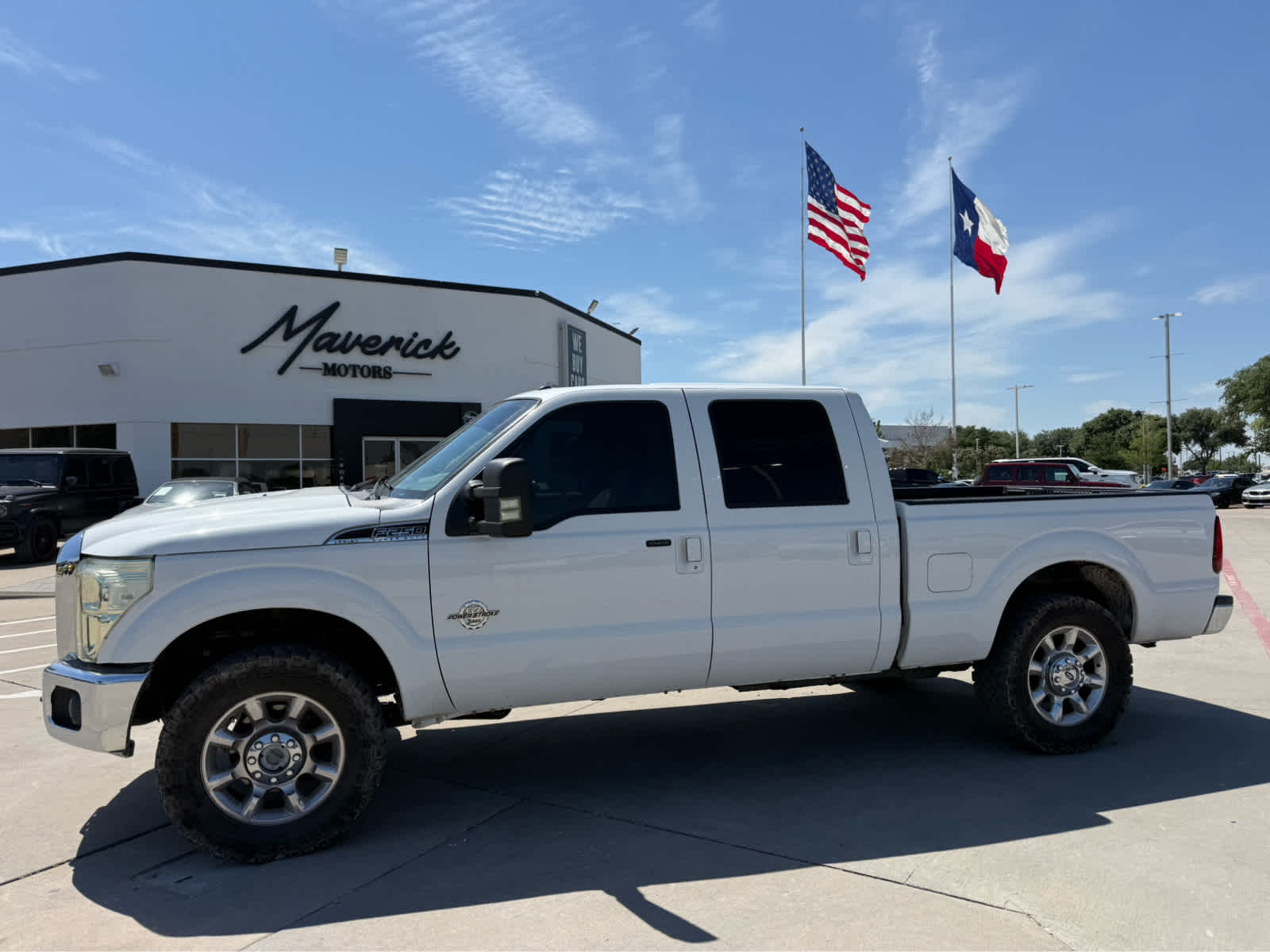 2015 Ford F-250 Lariat 4x4 Crew Cab 172 in's photo