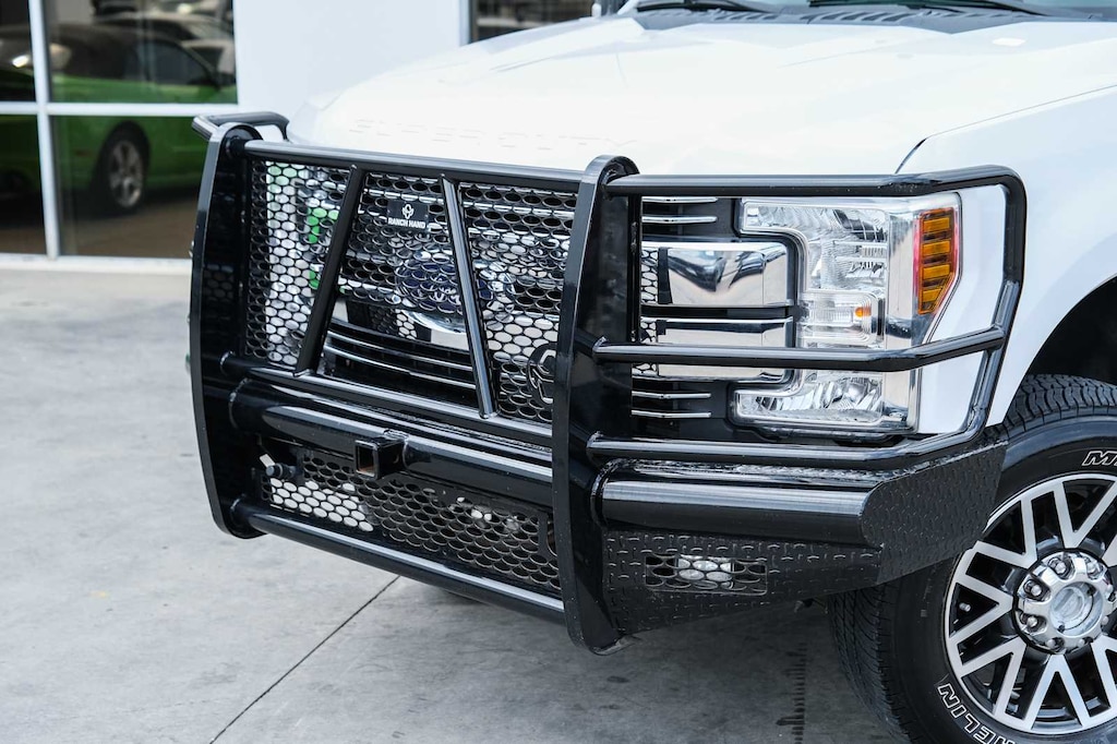 Used 2019 Ford Super Duty F-250 Pickup Lariat 4WD Crew Cab 6.75 Box Truck