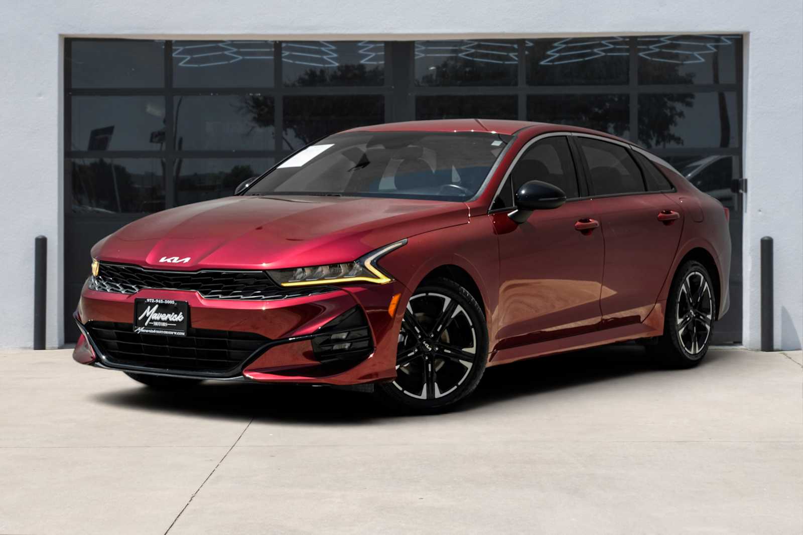 2022 Kia Optima GT-Line FWD's photo