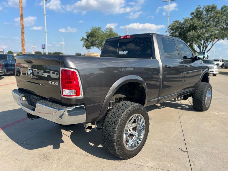 2018 Ram 2500 Laramie photo 3