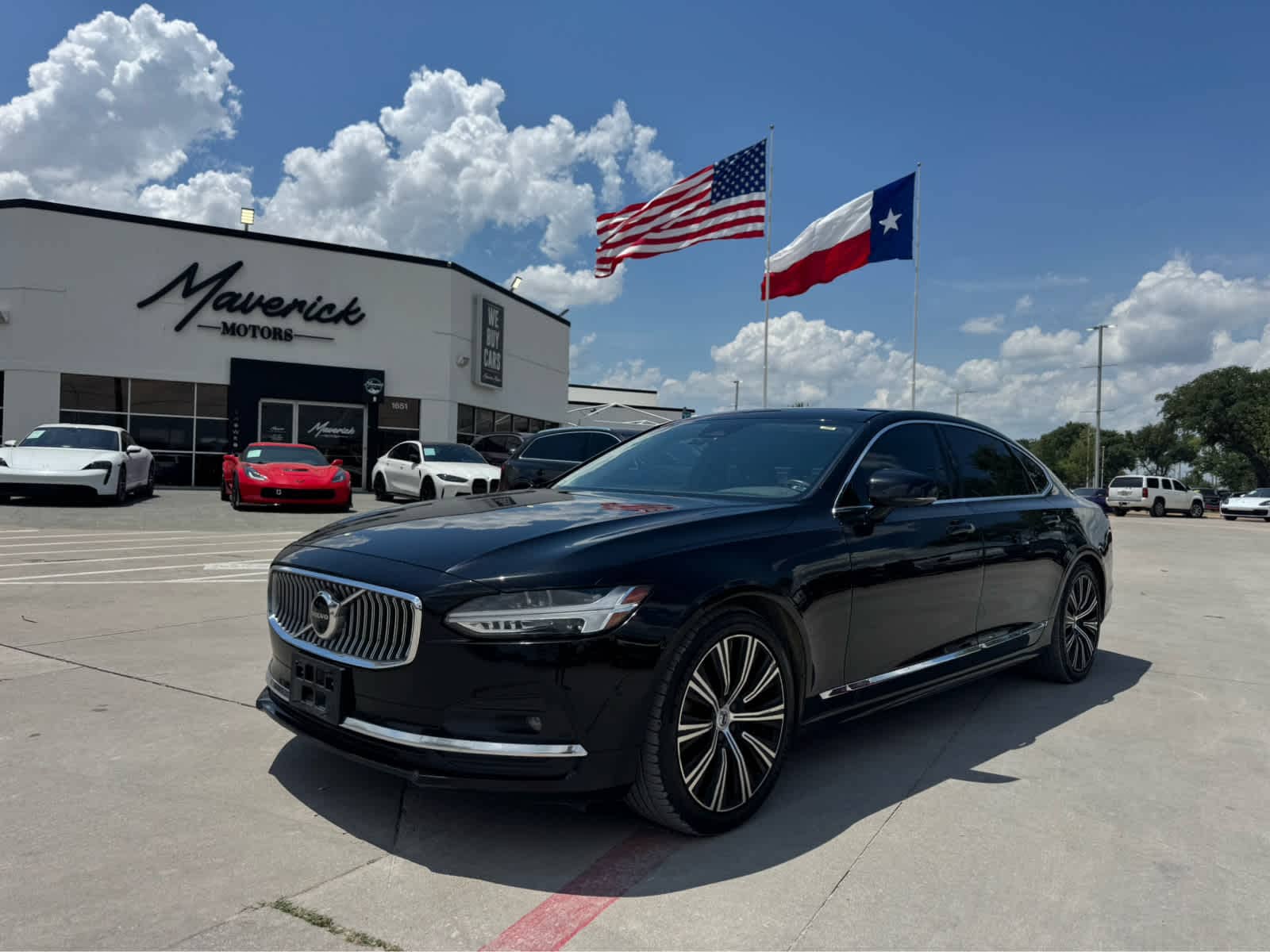 2023 Volvo S90's photo