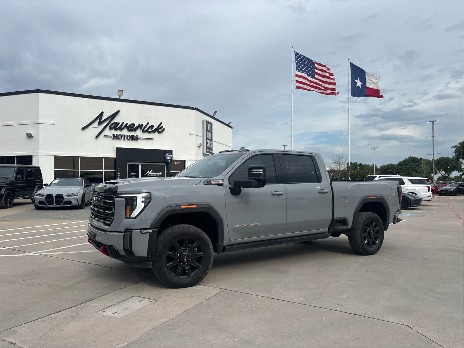 2024 GMC Sierra 4WD Crew Cab Standard Box AT4's photo