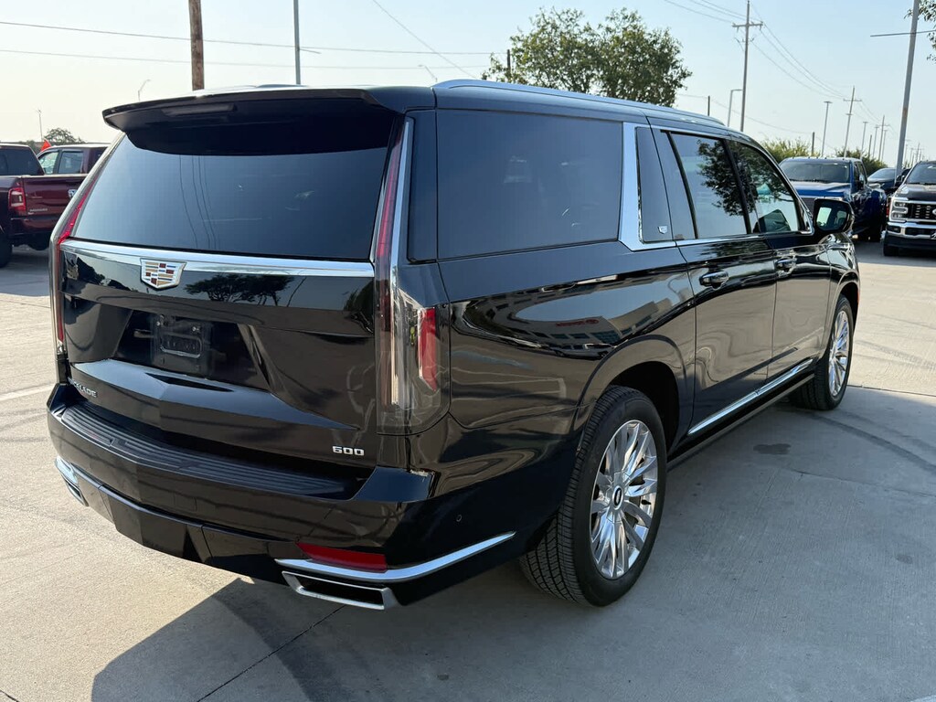 Used 2023 Cadillac Escalade ESV 4WD Premium Luxury SUV