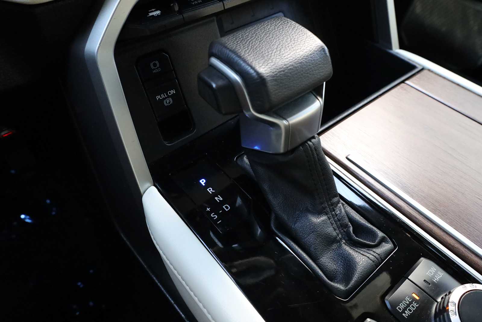 2022 Toyota Tundra Capstone - Photo 26