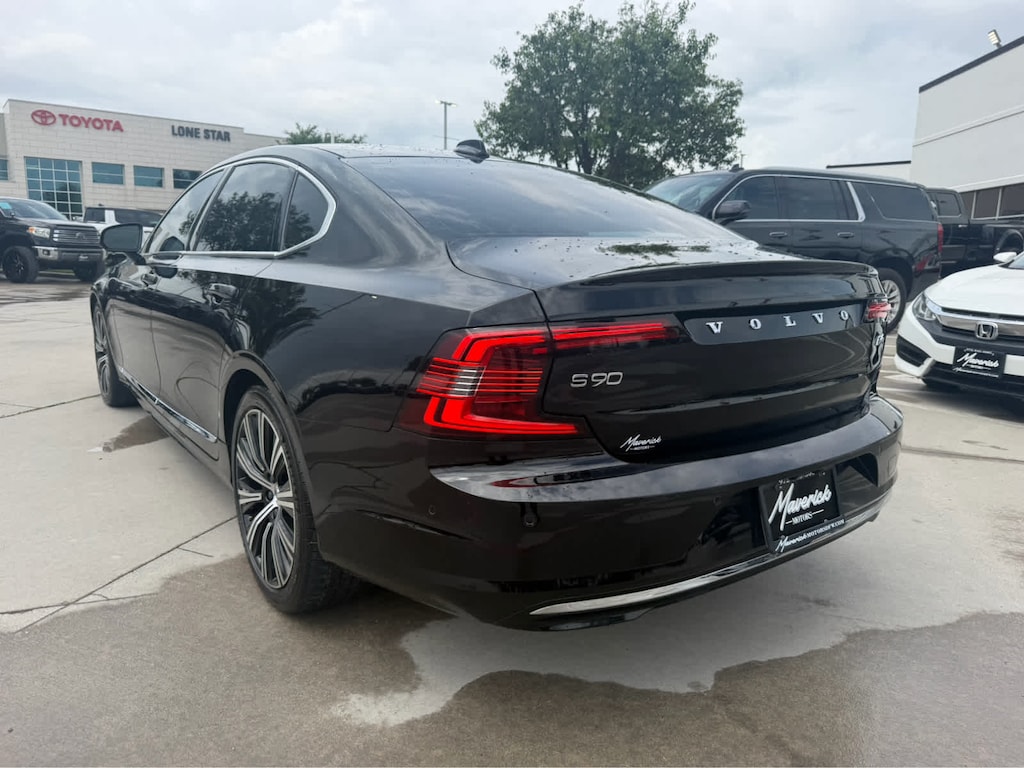 Used 2023 Volvo S90 Plus Sedan
