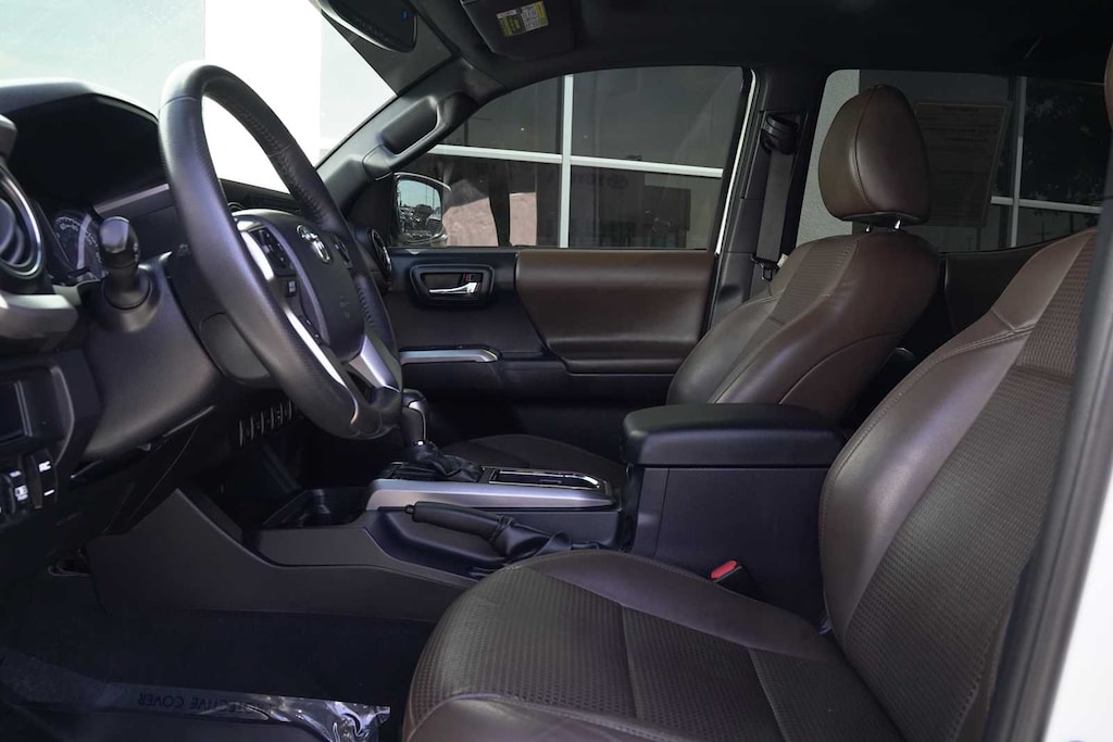 Used 2017 Toyota Tacoma Limited Double Cab 5 Bed V6 4x4 AT (SE) Truck