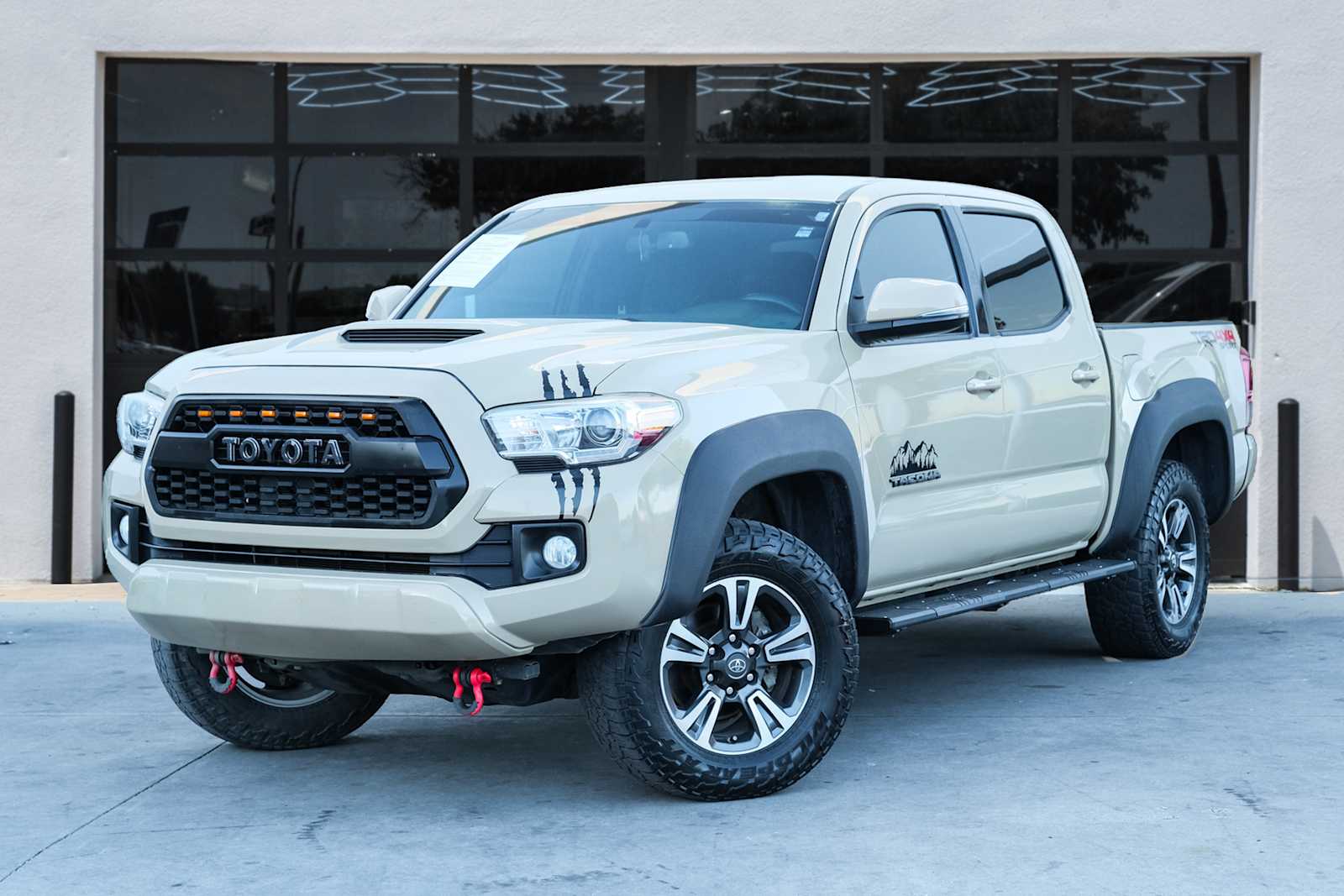  Toyota Tacoma