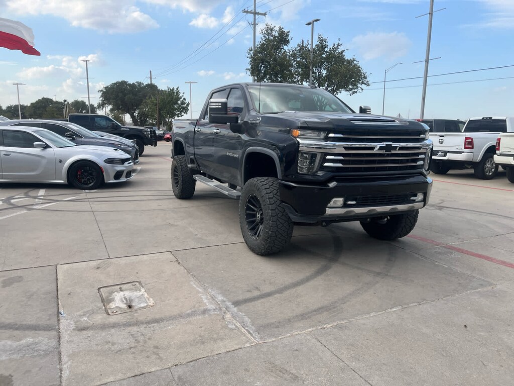 Used 2020 Chevrolet Silverado 2500HD High Country 4WD Crew Cab 159 Truck