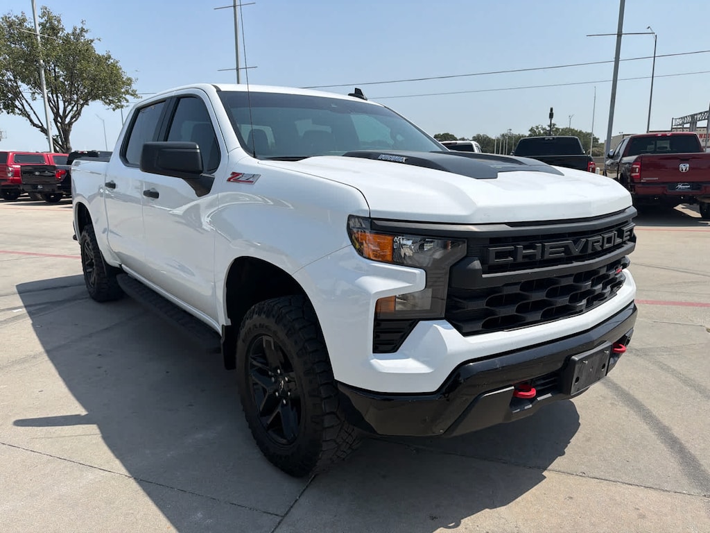 Used 2022 Chevrolet Silverado 1500 Custom Trail Boss 4WD Crew Cab 147 Truck