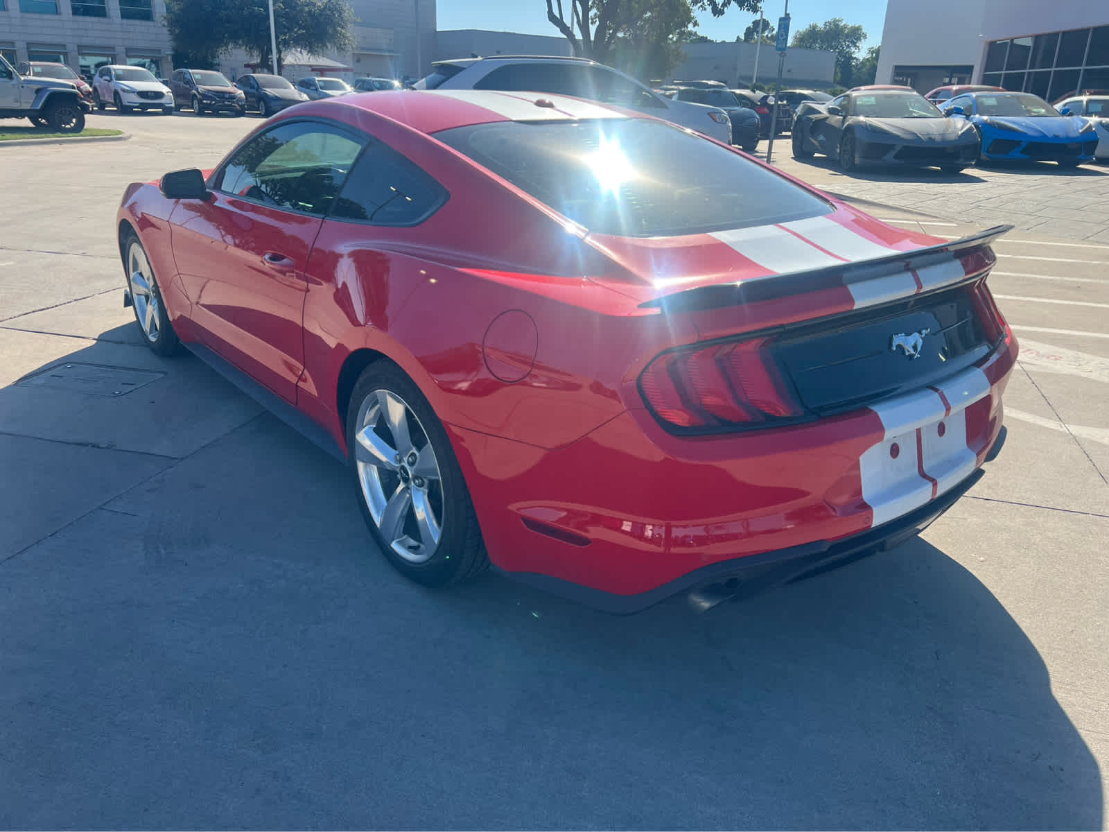 2019 Ford Mustang EcoBoost Premium photo 2