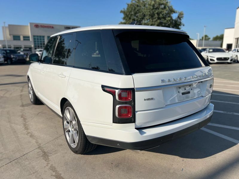 2018 Land Rover Range Rover HSE SuperCharged photo 2