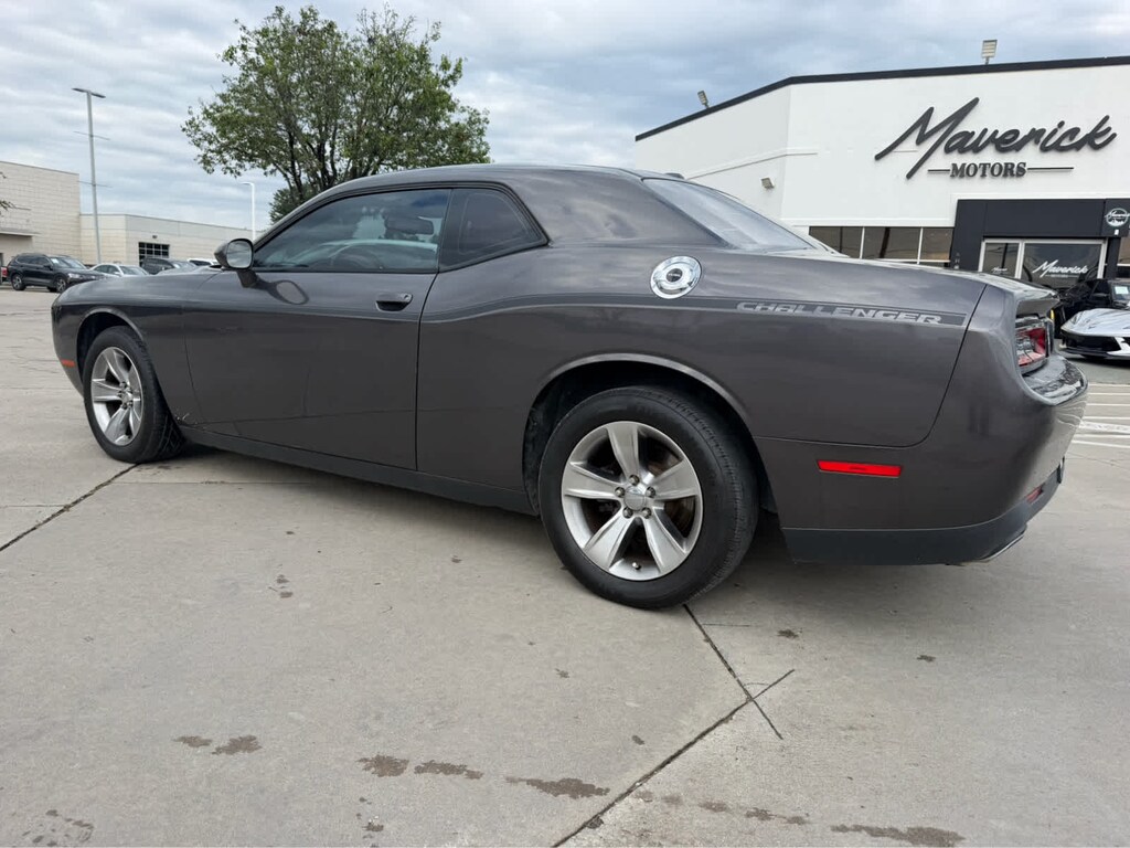 Used 2015 Dodge Challenger SXT Coupe