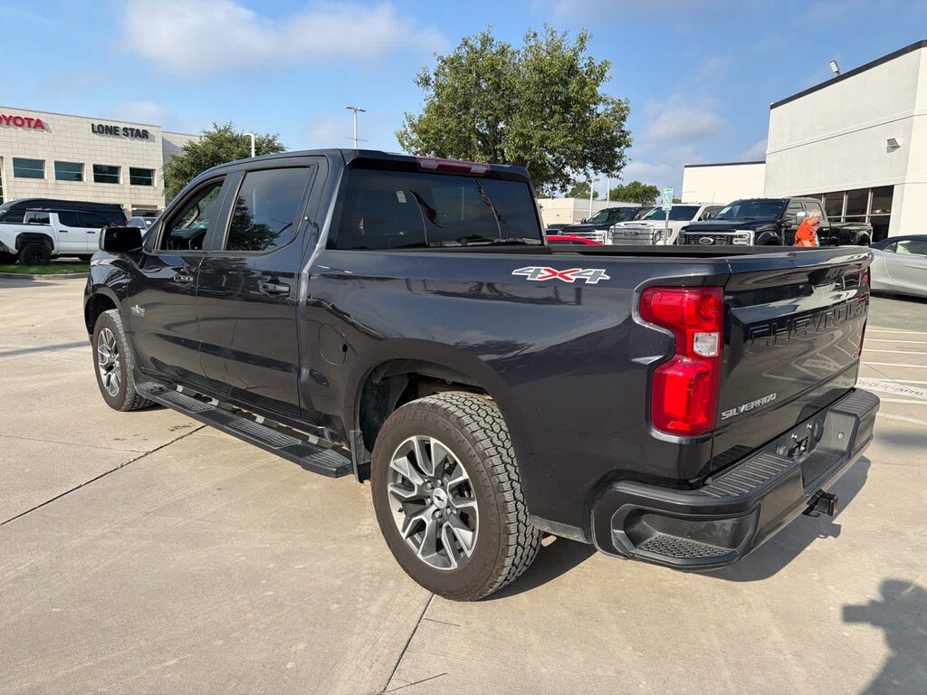 Used 2022 Chevrolet Silverado 1500 RST 4WD Crew Cab 147 Truck