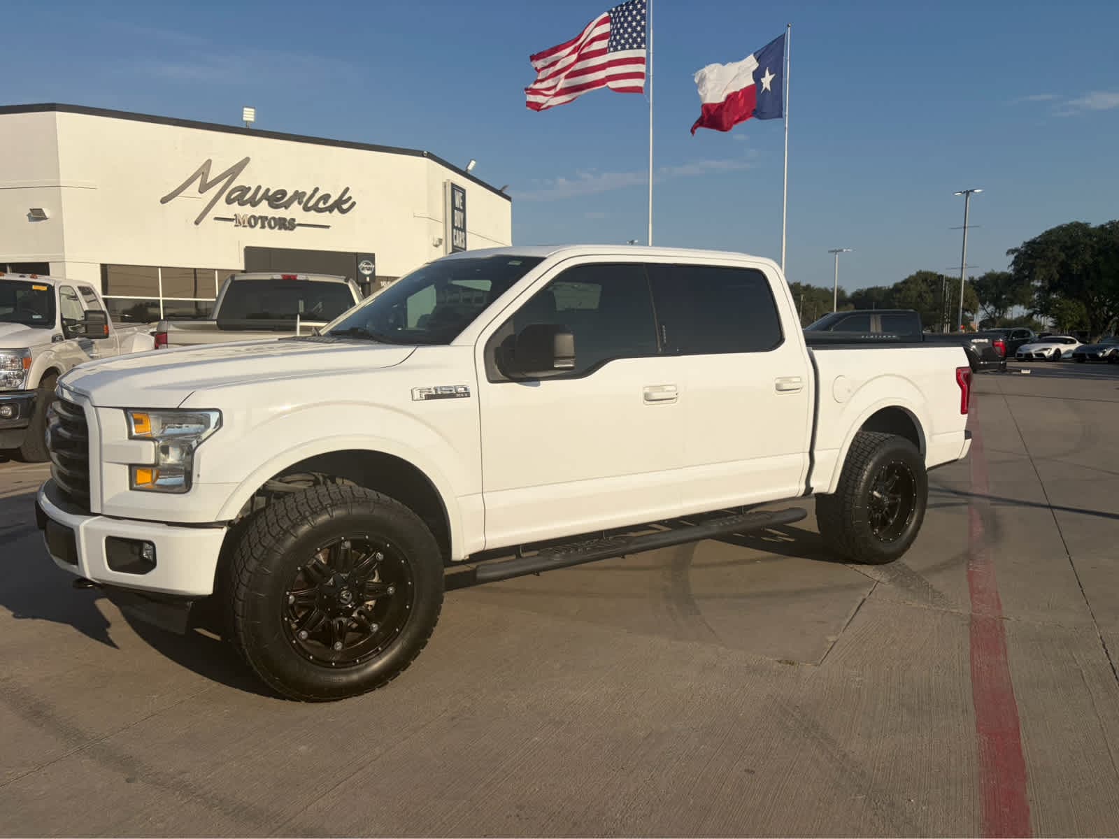 2017 Ford F-150 XLT 4WD photo