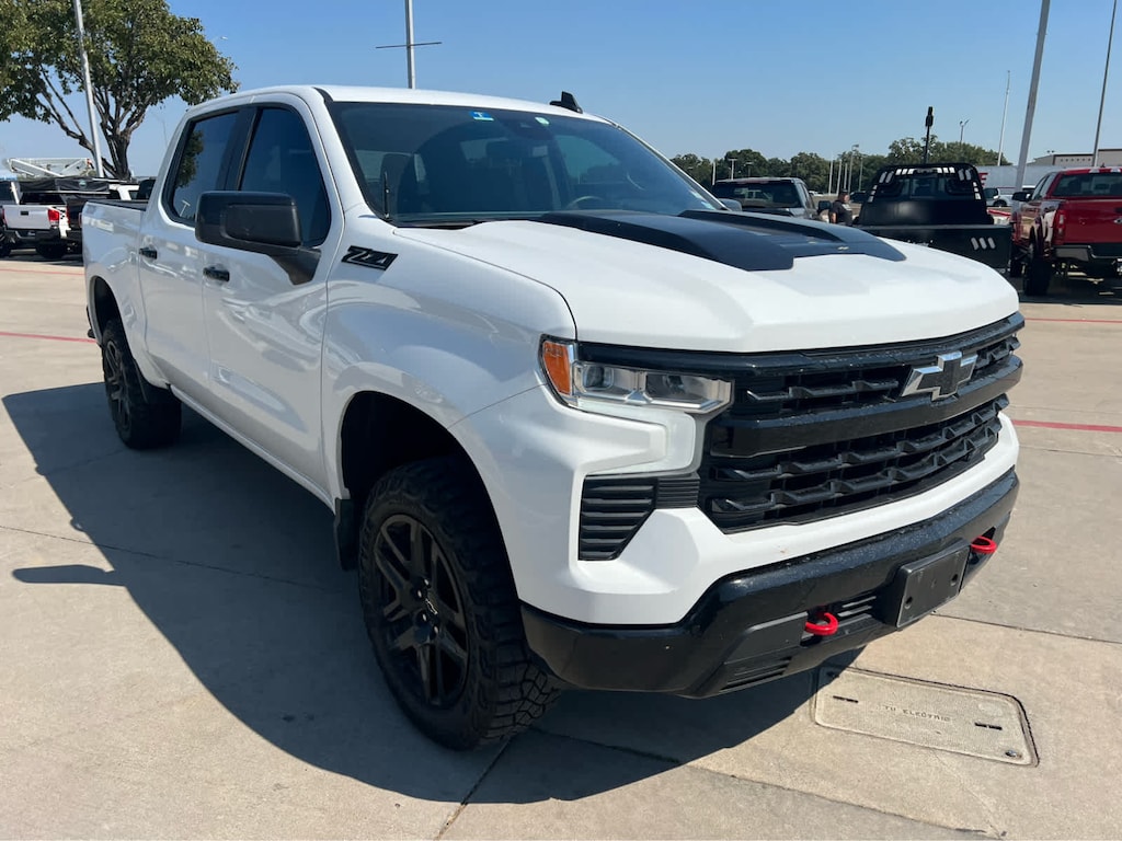 Used 2024 Chevrolet Silverado 1500 LT Trail Boss 4WD Crew Cab 157 Truck