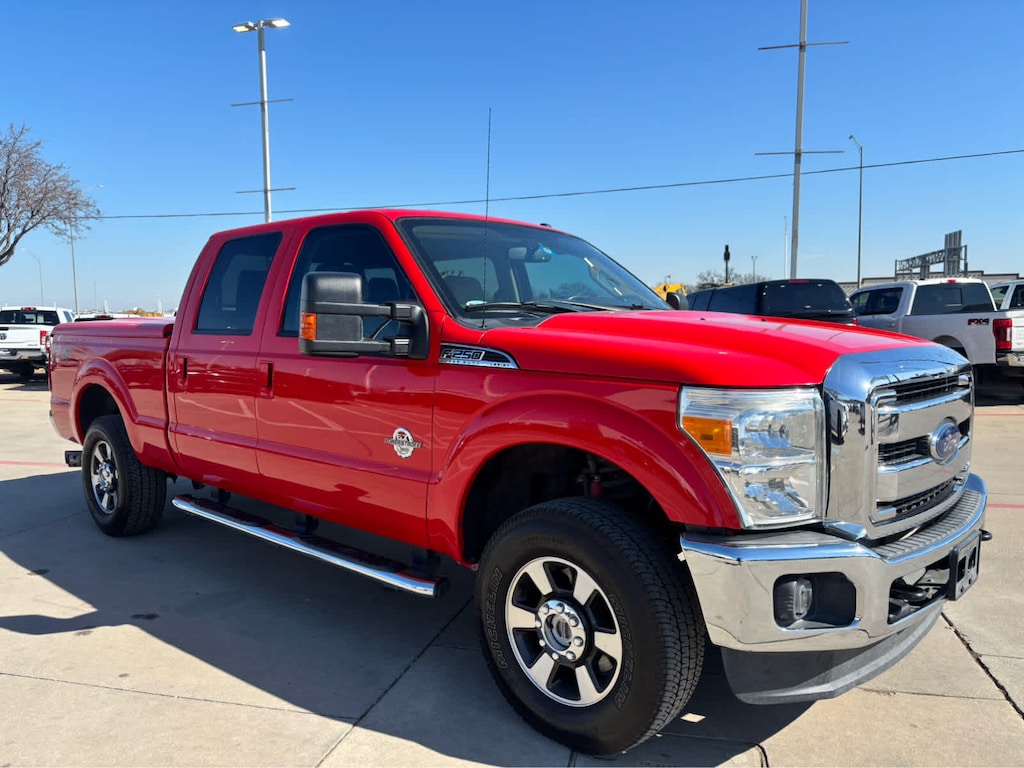 Used 2016 Ford Super Duty F-250 SRW Lariat 4WD Crew Cab 156 Truck