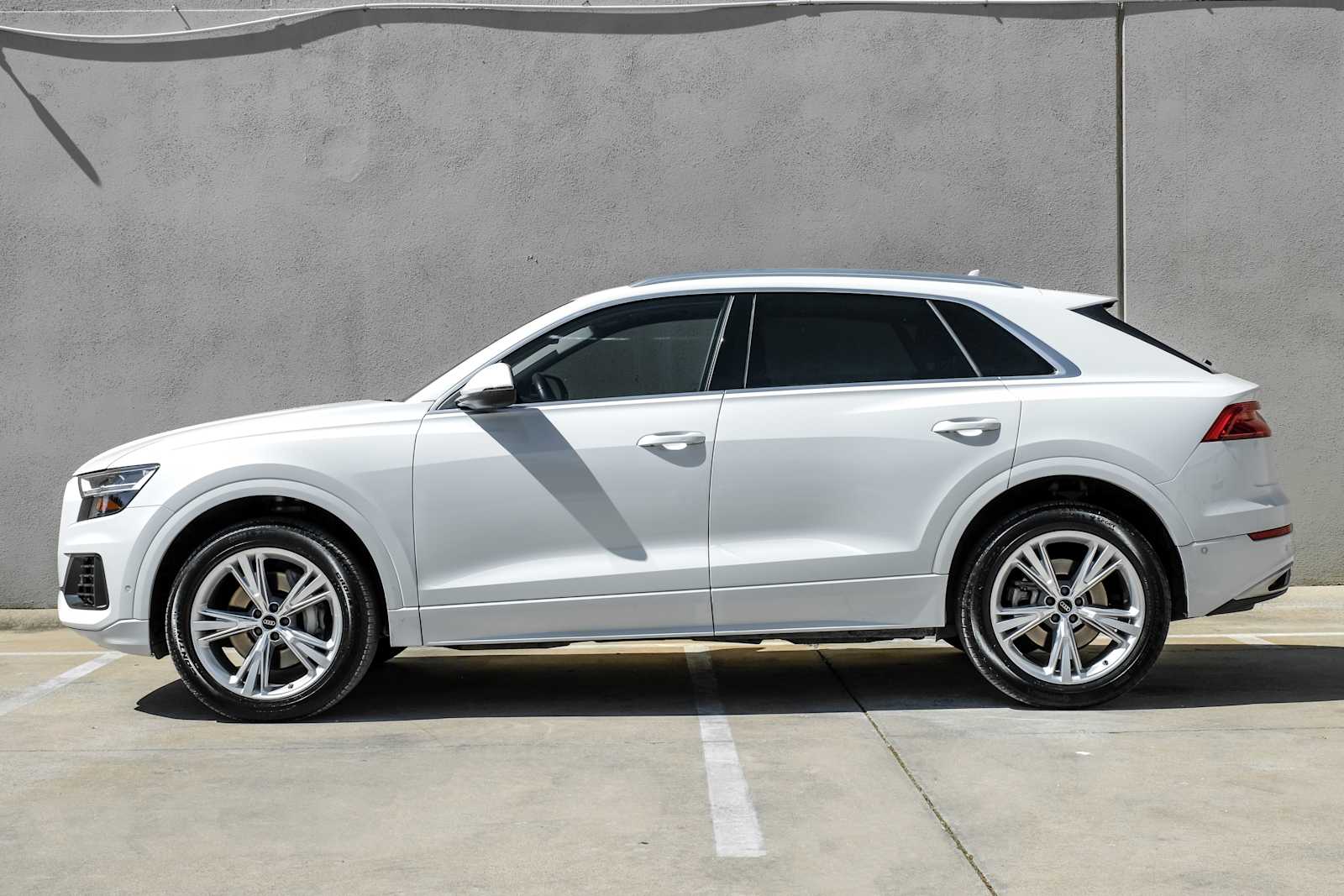 2022 Audi Q8 Premium - Photo 14
