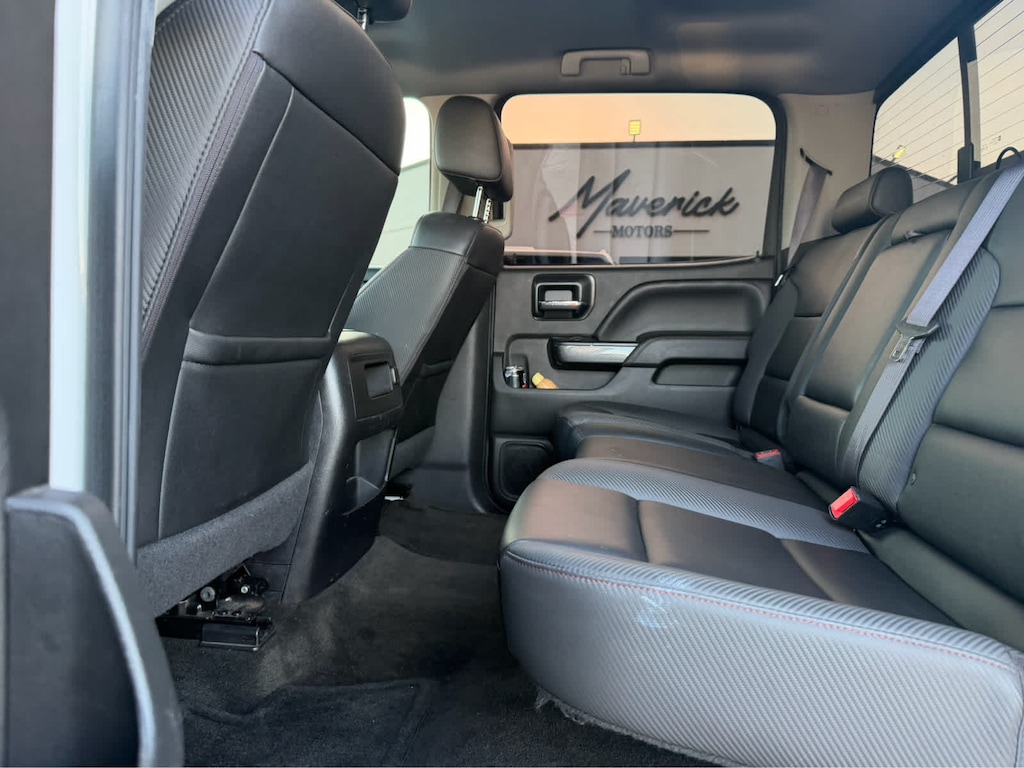 Used 2016 GMC Sierra 1500 SLT 4WD Crew Cab 143.5 Truck