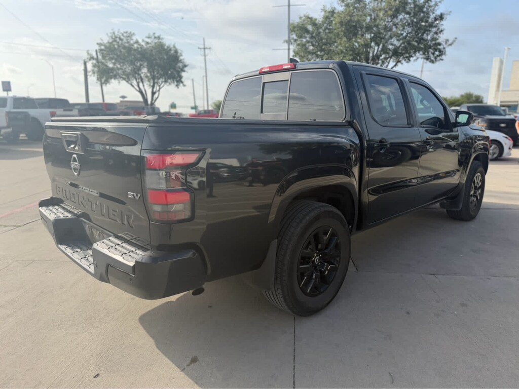 Used 2022 Nissan Frontier SV Crew Cab 4x2 Auto Truck