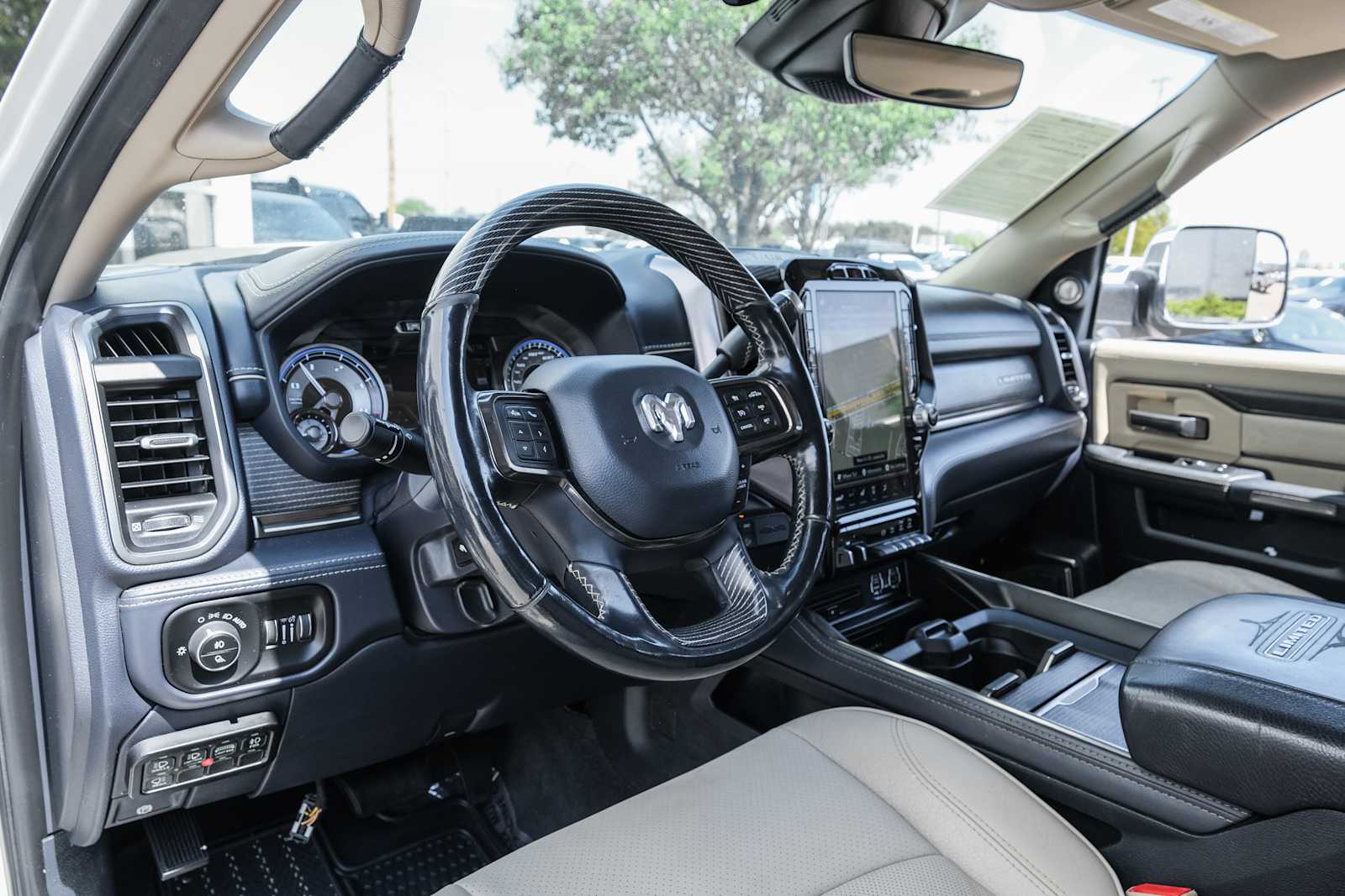 2019 RAM Ram 2500 Pickup Laramie Limited - Photo 24