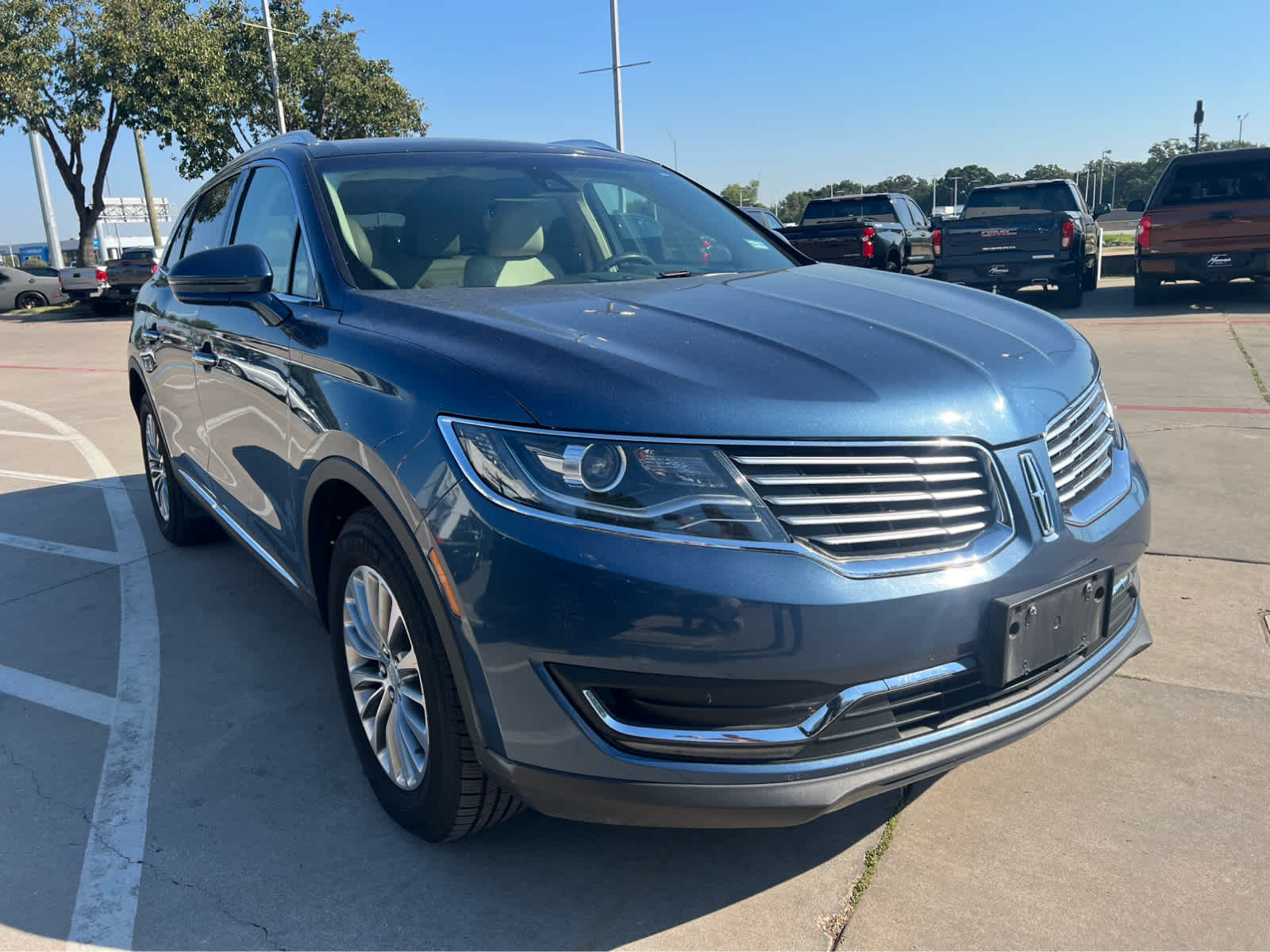 2018 Lincoln MKX Select photo 3