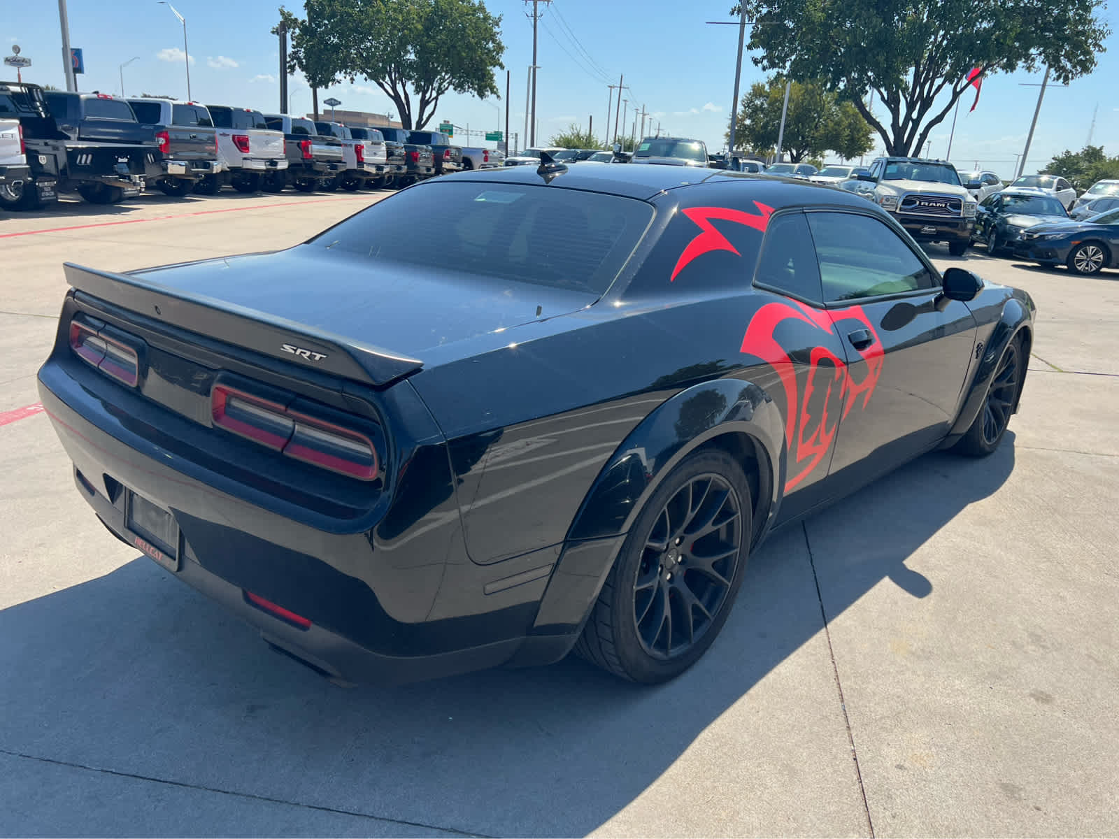 2016 Dodge Challenger SRT8 Hellcat photo 3
