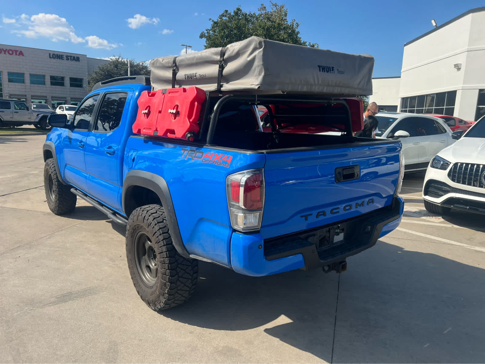 2021 Toyota Tacoma TRD Double Cab V6 photo 2