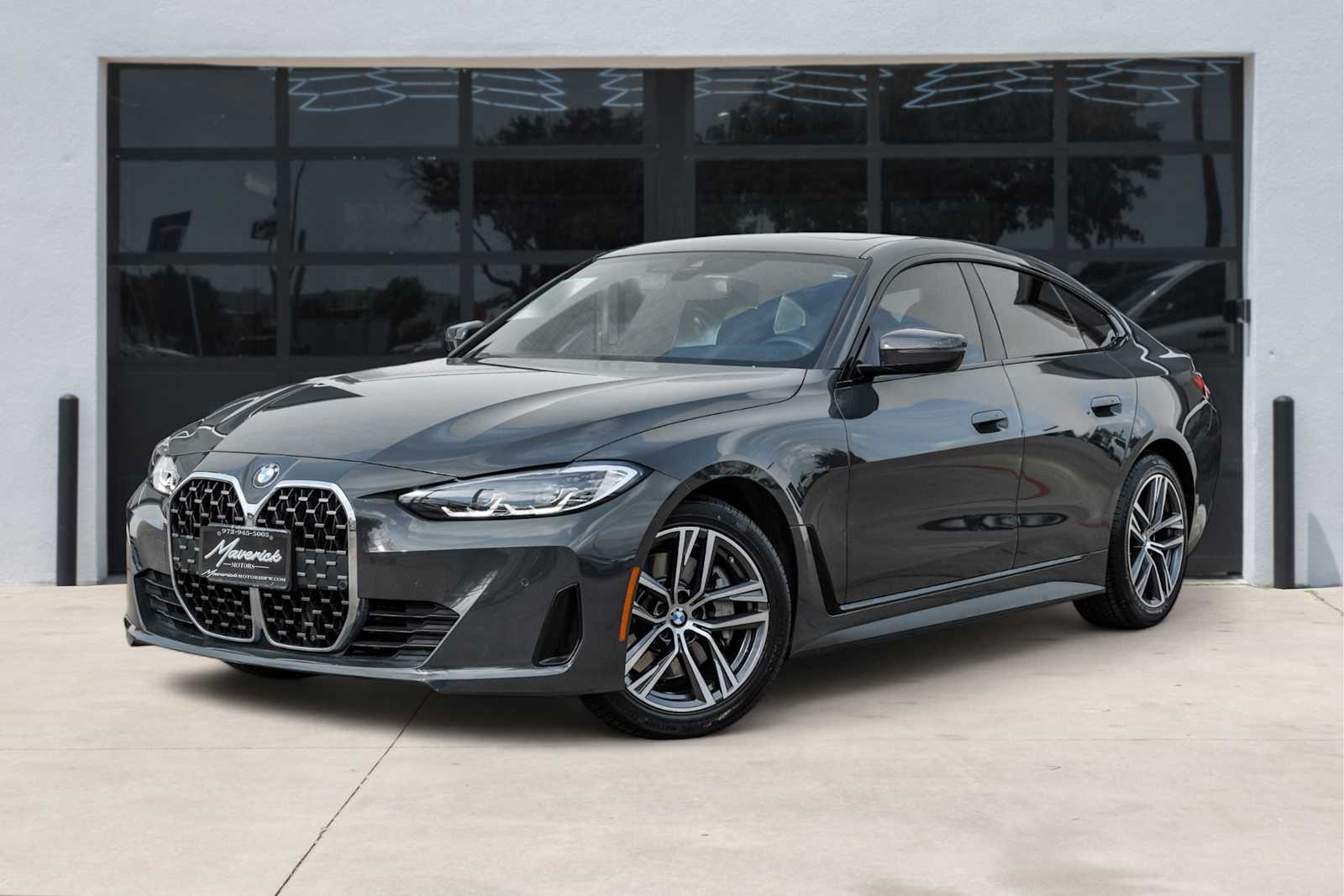 2022 BMW 4 Series 430i's photo