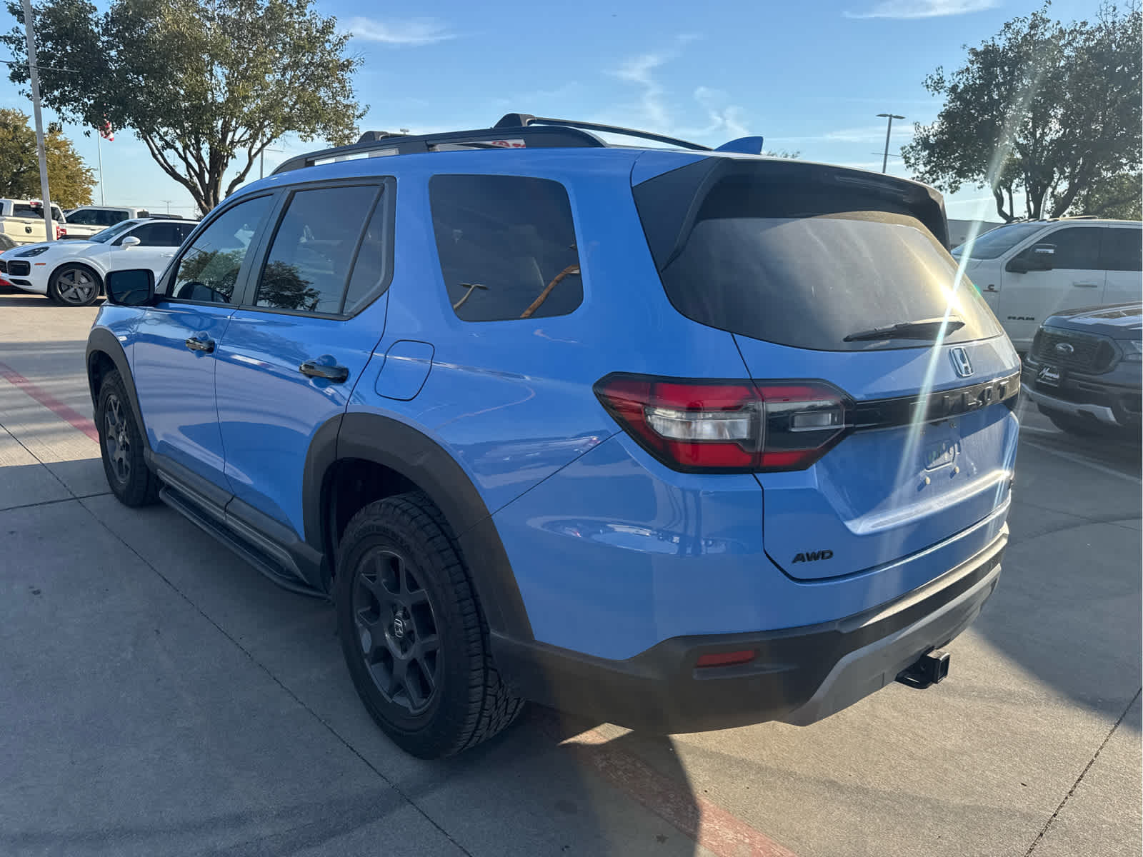 Used 2023 Honda Pilot TrailSport SUV