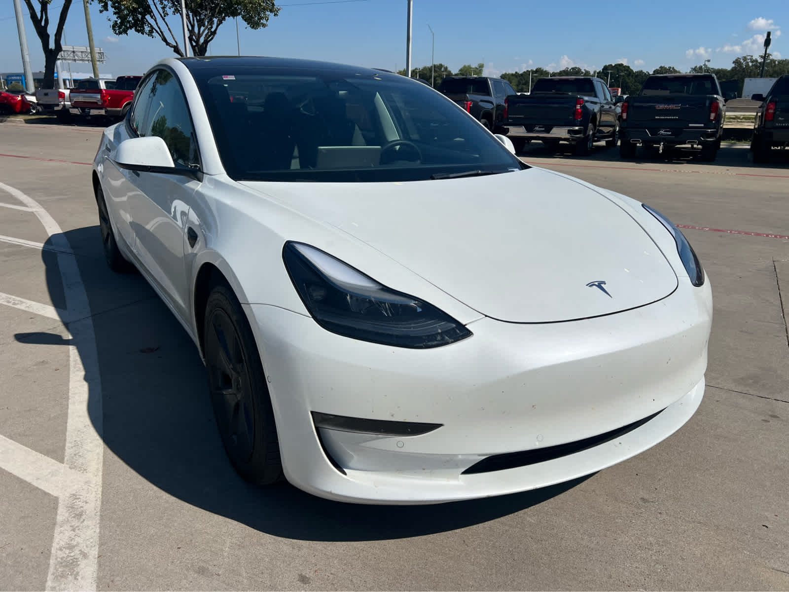 2022 Tesla Model 3 Long Range photo 2